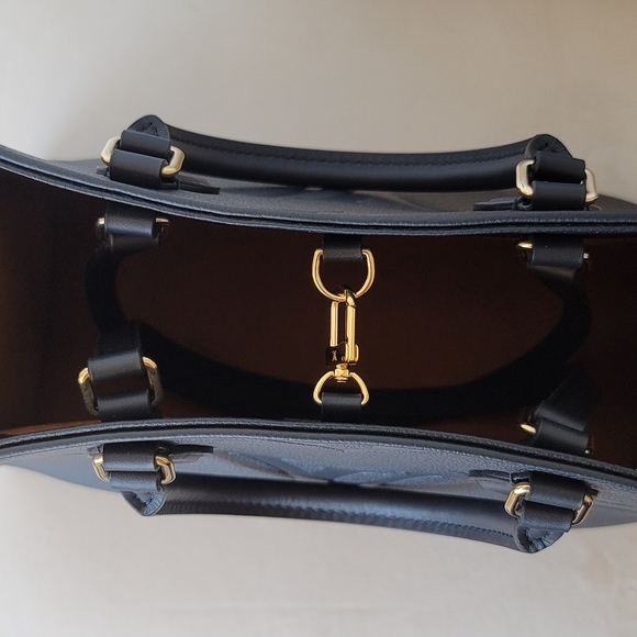 🦋NWT🦋 Louis Vuitton Onthego MM - Picture 7 of 16